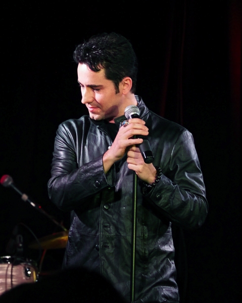 Photo Coverage: HAPPY NEW YEAR! John Lloyd Young Plays Sterling's Upstairs At The Federal Image