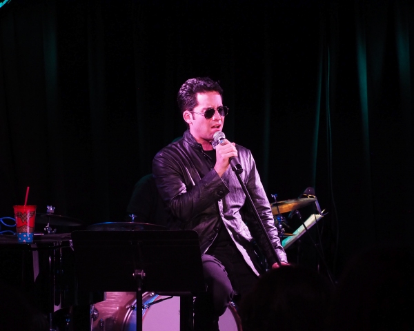 Photo Coverage: HAPPY NEW YEAR! John Lloyd Young Plays Sterling's Upstairs At The Federal Image