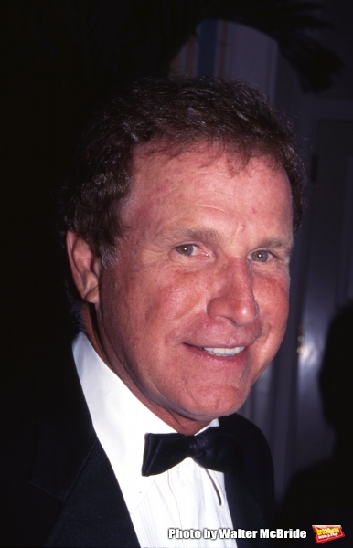 Photo Flashback: BroadwayWorld Remembers Wayne Rogers Image