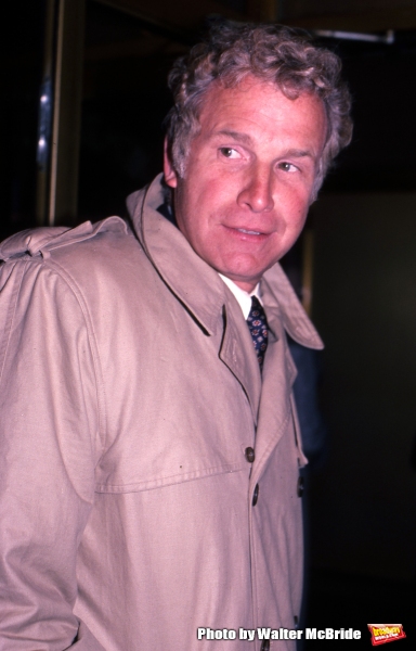 Photo Flashback: BroadwayWorld Remembers Wayne Rogers Image