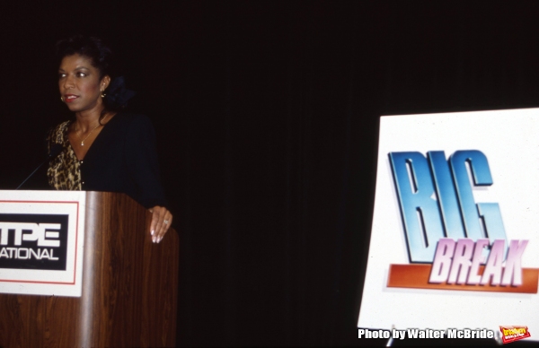 Photo Flashback: BroadwayWorld Remembers Natalie Cole Image