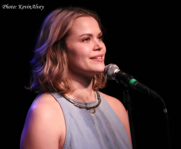 Photo Flash: Neil Bartram and Company Sing NEW SONGS FOR A NEW YEAR at Birdland Image