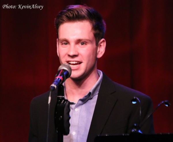 Photo Flash: Neil Bartram and Company Sing NEW SONGS FOR A NEW YEAR at Birdland Image