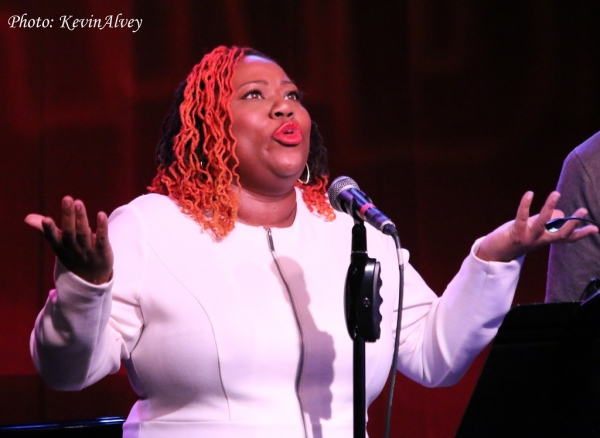 Photo Flash: Neil Bartram and Company Sing NEW SONGS FOR A NEW YEAR at Birdland Image
