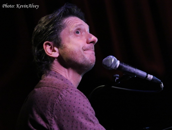 Photo Flash: Neil Bartram and Company Sing NEW SONGS FOR A NEW YEAR at Birdland Image