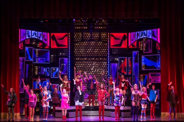 Photo Flash: First Look at New Cast of KINKY BOOTS Tour! Image