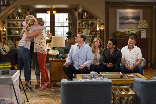 Photo Flash: Have Mercy! Netflix Reveals First Look Images from FULLER HOUSE 