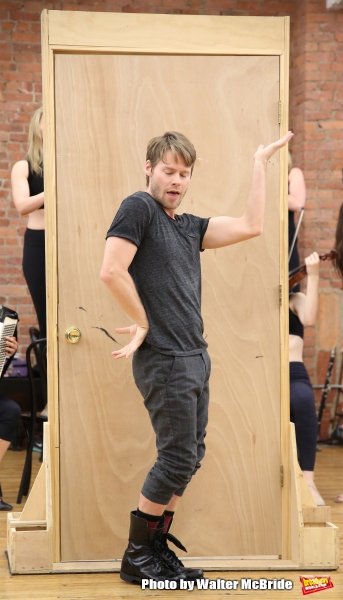 Photo Coverage: Go Inside Rehearsals for CABARET on Tour! First Stop: Providence! Image