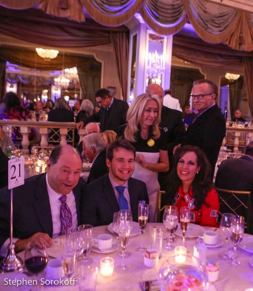 Photo Coverage: Dionne Warwick, Wayne Newton, Steve Tyrell, Robert Davi Perform at Friars Sinatra Celebration Image