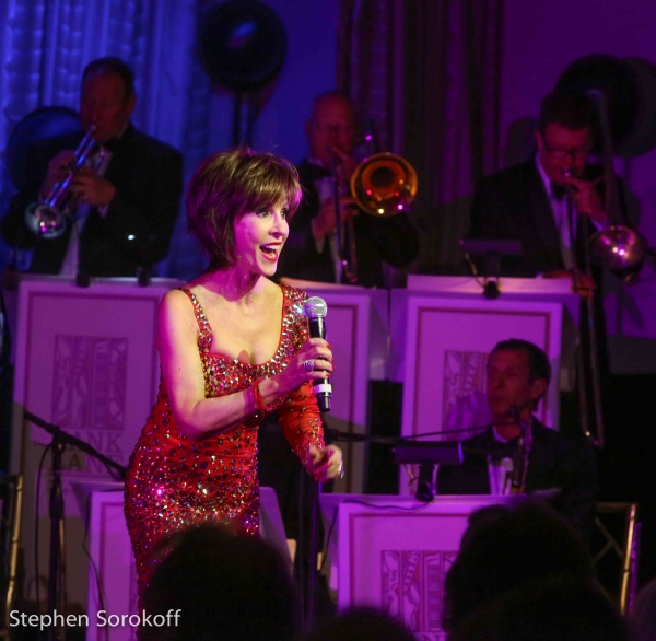 Photo Coverage: Dionne Warwick, Wayne Newton, Steve Tyrell, Robert Davi Perform at Friars Sinatra Celebration Image