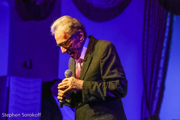 Photo Coverage: Dionne Warwick, Wayne Newton, Steve Tyrell, Robert Davi Perform at Friars Sinatra Celebration Image