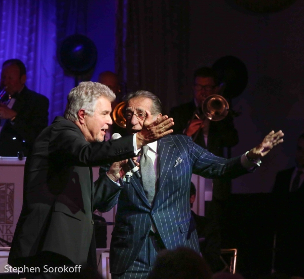 Photo Coverage: Dionne Warwick, Wayne Newton, Steve Tyrell, Robert Davi Perform at Friars Sinatra Celebration Image