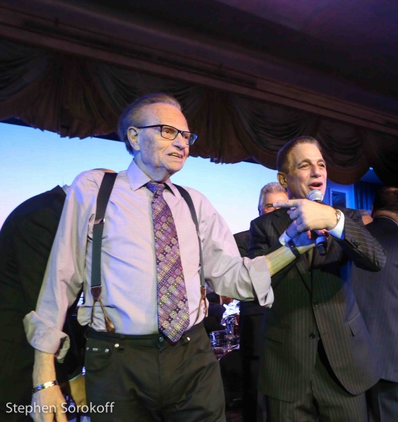 Photo Coverage: Dionne Warwick, Wayne Newton, Steve Tyrell, Robert Davi Perform at Friars Sinatra Celebration Image