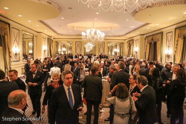 Photo Coverage: Dionne Warwick, Wayne Newton, Steve Tyrell, Robert Davi Perform at Friars Sinatra Celebration 