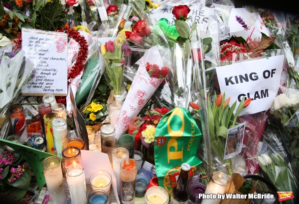 Photo Coverage: Fans Tribute David Bowie Outside of LAZARUS Image