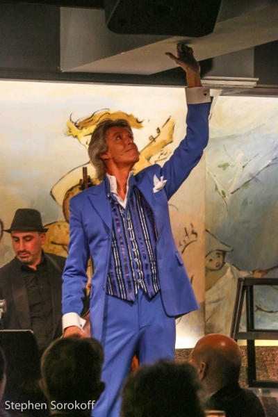 Photo Coverage: Ten-Time Tony Winner Tommy Tune Returns to Cafe Carlyle 