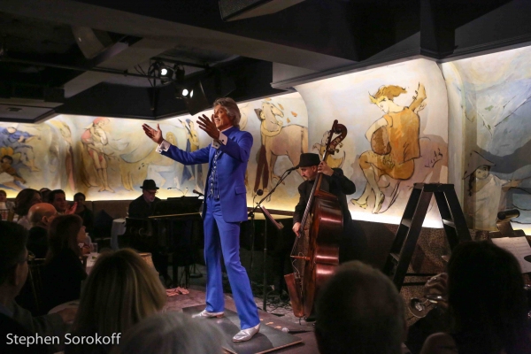 Photo Coverage: Ten-Time Tony Winner Tommy Tune Returns to Cafe Carlyle Image
