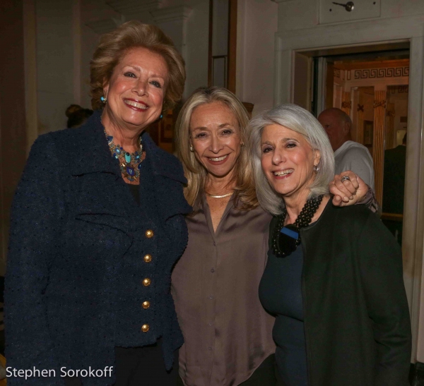 Photo Coverage: Ten-Time Tony Winner Tommy Tune Returns to Cafe Carlyle Image