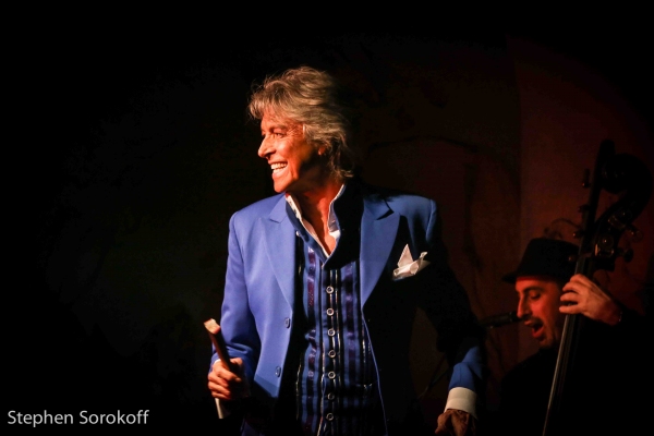 Photo Coverage: Ten-Time Tony Winner Tommy Tune Returns to Cafe Carlyle Image