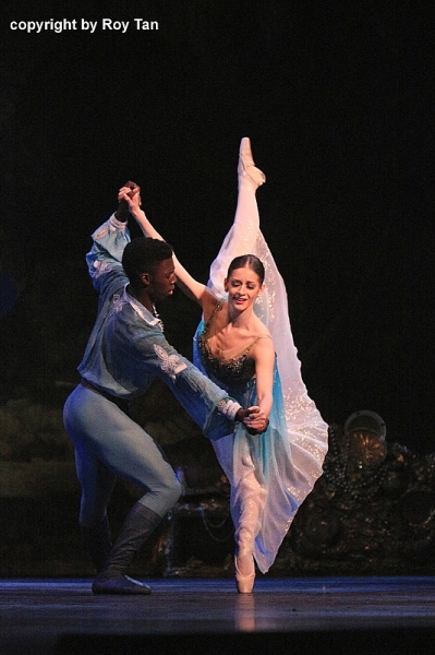 Photo Coverage: First Look at English National Ballet's LE CORSAIRE at London Coliseum Image