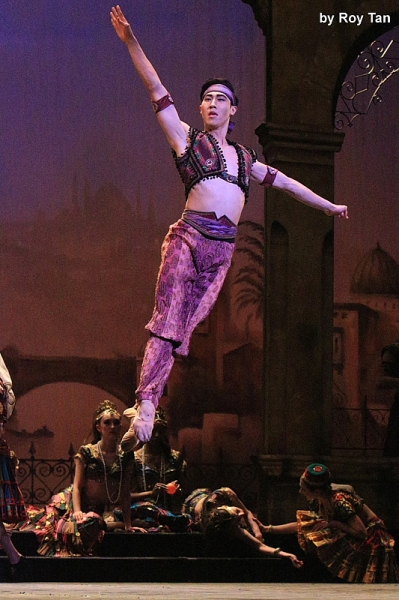 Photo Coverage: First Look at English National Ballet's LE CORSAIRE at London Coliseum Image