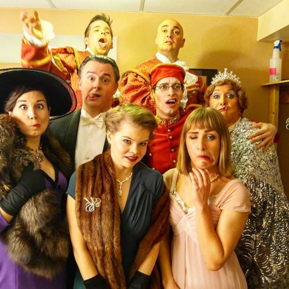 Photo Flash: Saturday Intermission Pics 1/17, Part 2- PIPPIN Tour, THE PRODUCERS Tour, and More! 