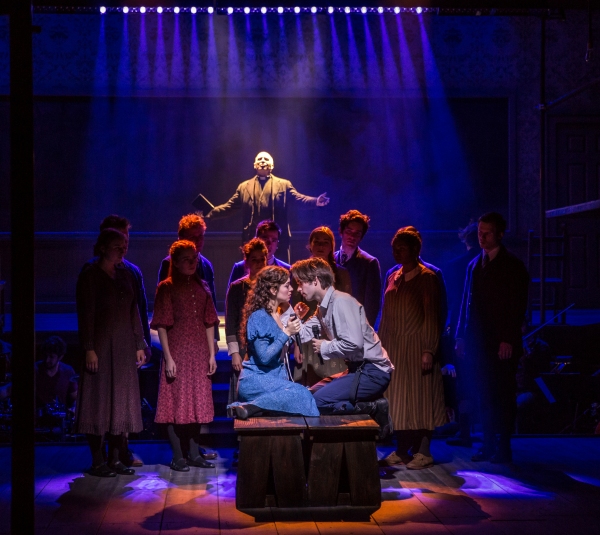 Photo Flash: First Look at SPRING AWAKENING at The Marriott Theatre Image