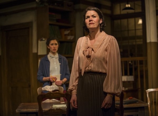 Photo Flash: First Look at Griffin Theatre's Midwest Premiere of LONDON WALL 