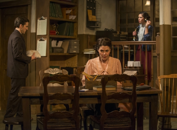 Photo Flash: First Look at Griffin Theatre's Midwest Premiere of LONDON WALL Image