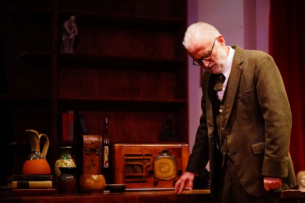Photo Flash: FREUD'S LAST SESSION Opens Tonight at Road Less Traveled Productions Image