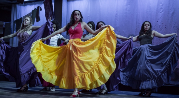 Carmen Zilles (Isabelle), Yunuen Pardo (Jeimi), and Zoe Sophia Garcia (Nora) Photo