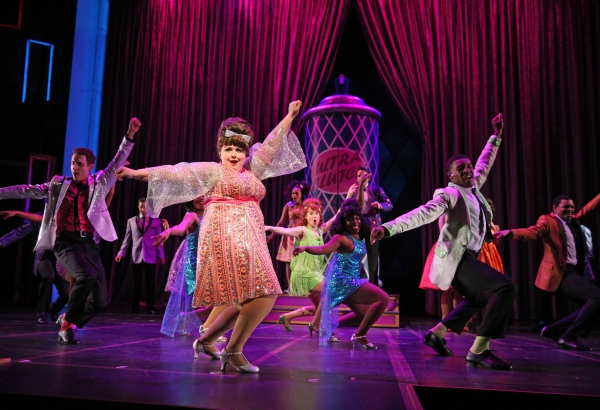 Photo Flash: First Look at Paramount Theatre's HAIRSPRAY with E. Faye Butler & More 
