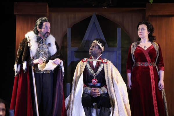 Photo Flash: First Look at Cincinnati Shakespeare's HENRY VI Image