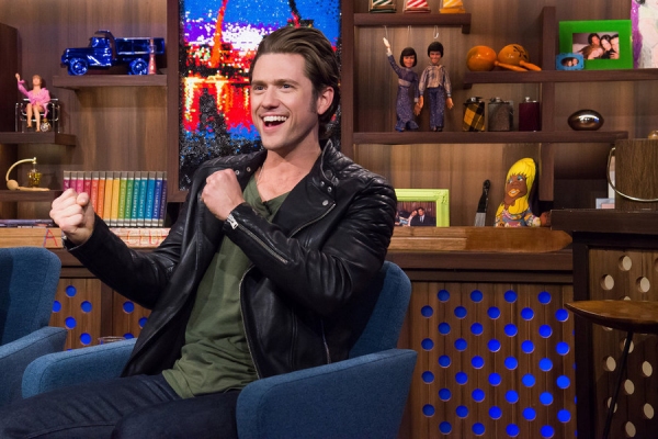 Photo Flash: Aaron Tveit, Laurie Metcalf Visit the Bravo Clubhouse Image