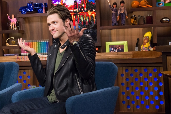Photo Flash: Aaron Tveit, Laurie Metcalf Visit the Bravo Clubhouse Image