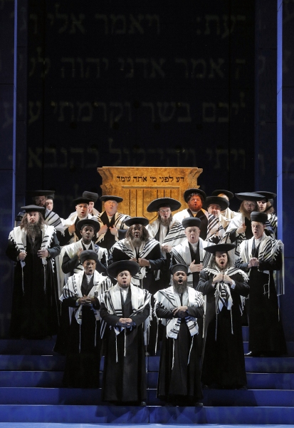 Photo Flash: First Look at Tatiana Serjan, Elizabeth DeShong, and More in Chicago Lyric Opera's NABUCCO  Image