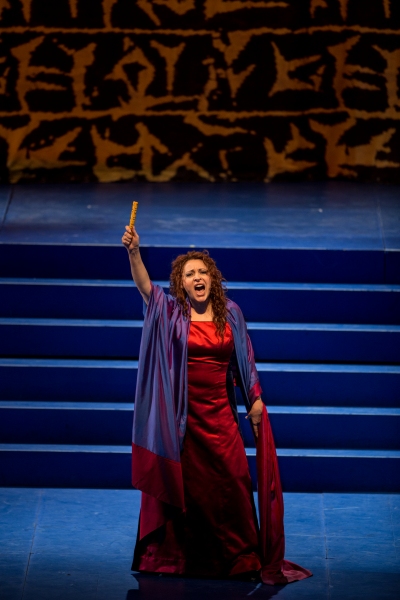 Photo Flash: First Look at Tatiana Serjan, Elizabeth DeShong, and More in Chicago Lyric Opera's NABUCCO 