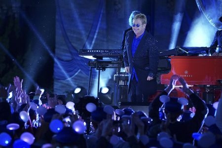 Photo Flash: First Look - Elton John Performs on ABC's DISNEYLAND 60 Special 