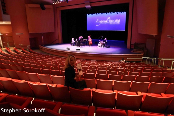 Photo Coverage: Ann Hampton Callaway Performs at LEGENDS RADIO Concert Image