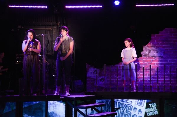 Photo Flash: First Look at Dee Roscioli & More in ROCK AND ROLL REFUGEE at Royal Family Performing Arts Space Image