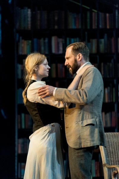 Photo Flash: First Look at Ralph Fiennes, Linda Emond & More in THE MASTER BUILDER at The Old Vic Image