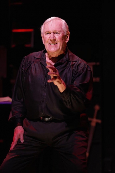 Photo Flash: First Look at Tony Winner Len Cariou in BROADWAY AND THE BARD Image