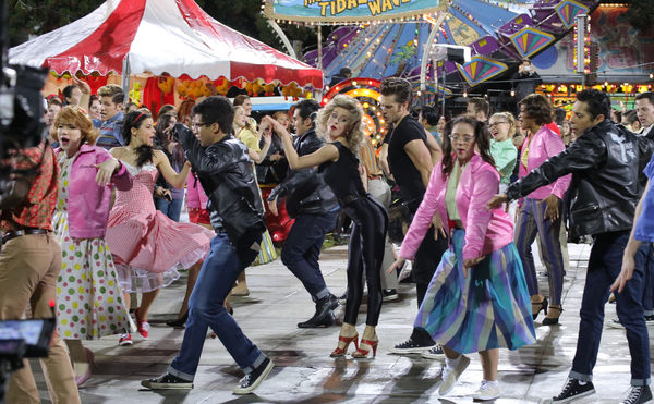 Photo Flash: They Go Together! Cast of GREASE: LIVE Take Their Bows 