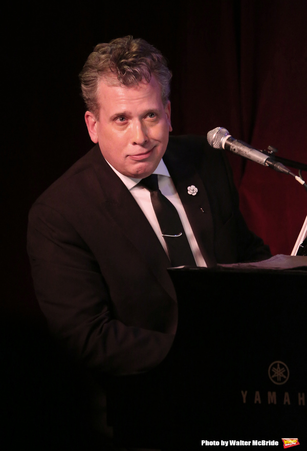Photo Coverage: Linda Lavin Brings 'My First Farewell Concert' to Birdland Image