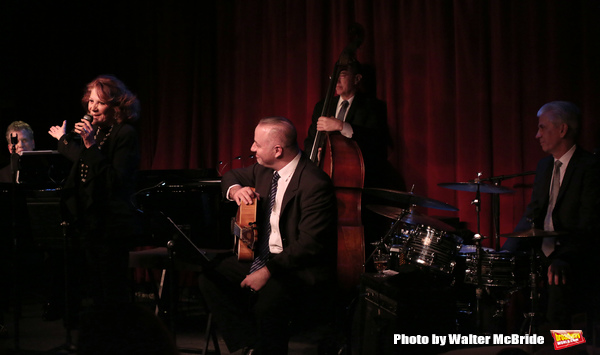Photo Coverage: Linda Lavin Brings 'My First Farewell Concert' to Birdland Image