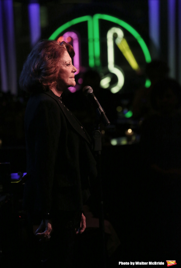 Photo Coverage: Linda Lavin Brings 'My First Farewell Concert' to Birdland Image