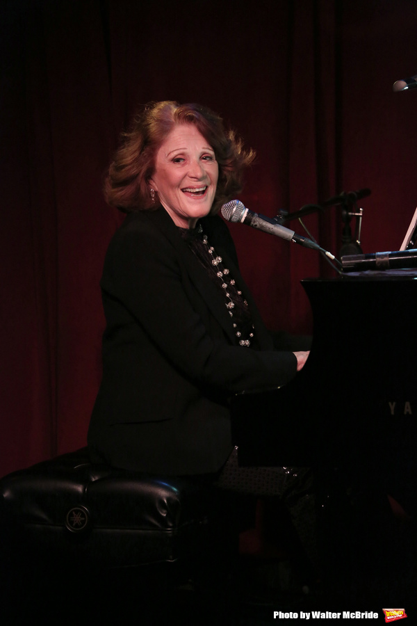 Photo Coverage: Linda Lavin Brings 'My First Farewell Concert' to Birdland Image