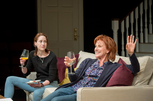 Photo Flash: First Look at Claire Skinner and More in RABBIT HOLE at Hampstead Theatre Image
