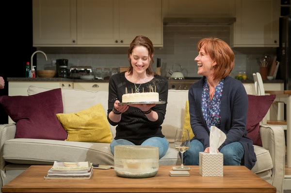 Photo Flash: First Look at Claire Skinner and More in RABBIT HOLE at Hampstead Theatre Image