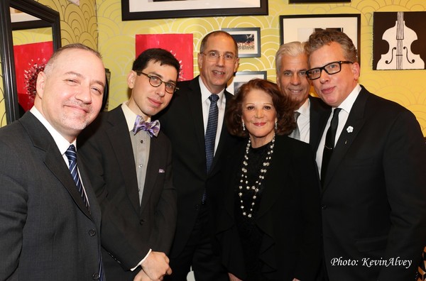 Photo Flash: Linda Lavin Plays Her 'FIRST FAREWELL CONCERT' at Birdland Image